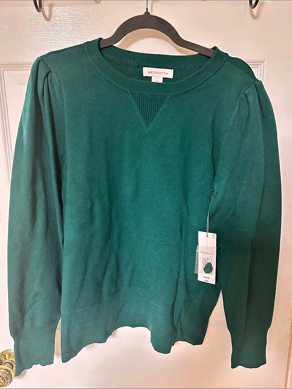Liz Claiborne Green Crew Neck Sweater Size Medium NWT